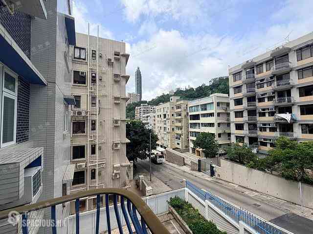 Happy Valley - Envoy Garden 01
