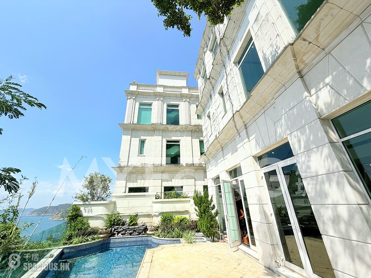 Repulse Bay - 110, Repulse Bay Road 01
