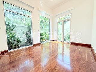 Repulse Bay - 110, Repulse Bay Road 07