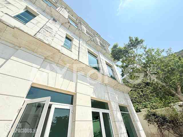 Repulse Bay - 110, Repulse Bay Road 09