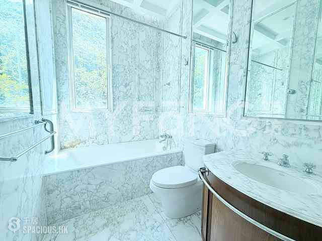 Repulse Bay - 110, Repulse Bay Road 11