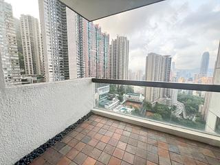 Mid Levels Central - May Tower Block 1 02