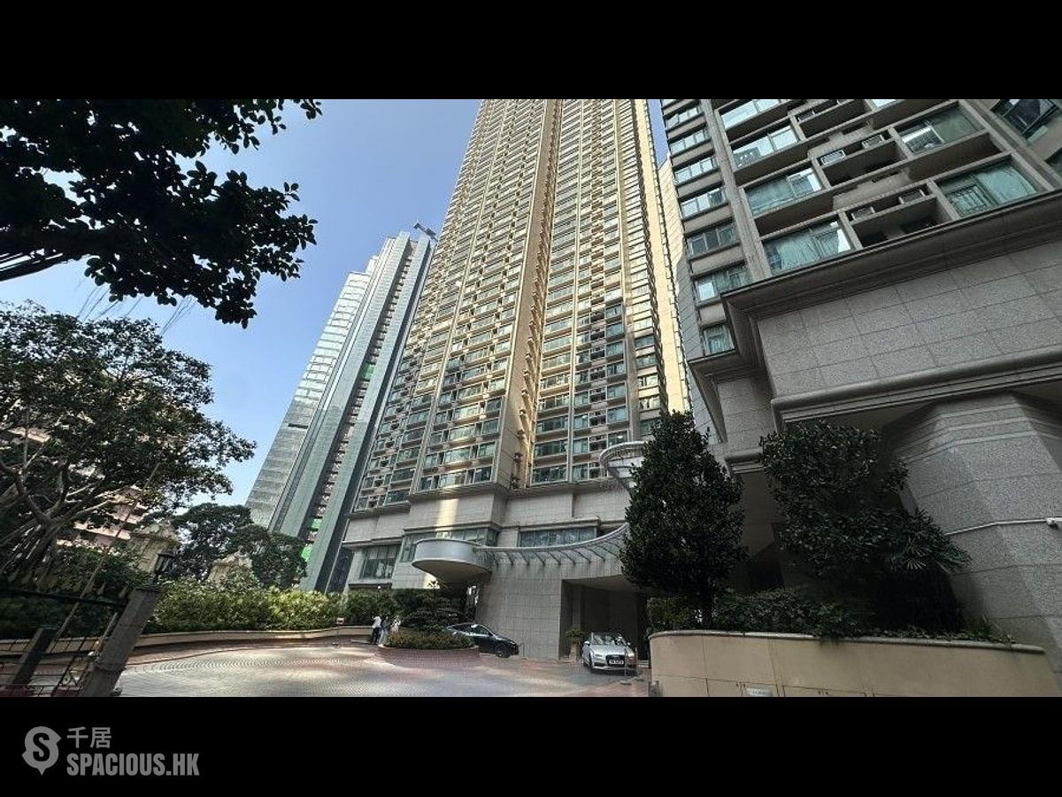 Mid Levels Central - Robinson Place 01