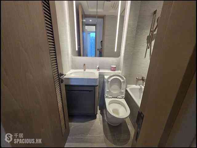Kowloon Bay - Uptown East Tower 2B 04