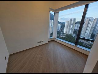 Kowloon Bay - Uptown East Tower 2B 06