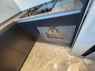 Wong Chuk Hang - The Southside Phase 3B Blue Coast Tower 2B 07