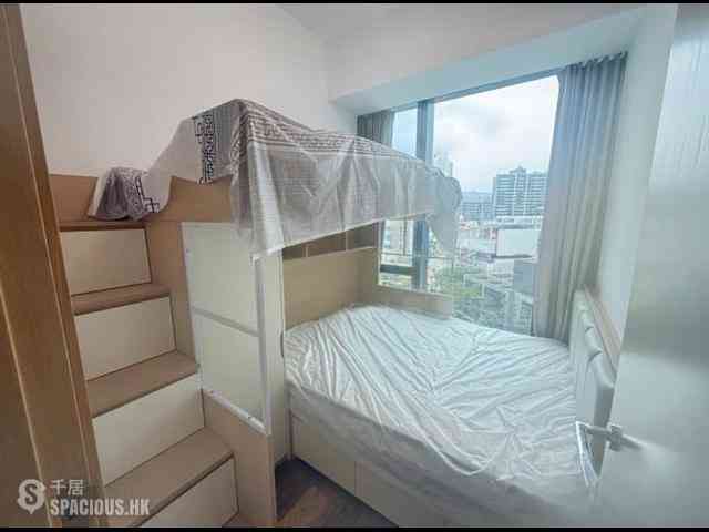 Tseung Kwan O - The Parkside 05