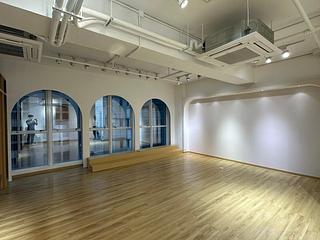 Central - 128 Wellington Street 02