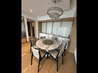 West Kowloon - The Harbourside Block 2 02