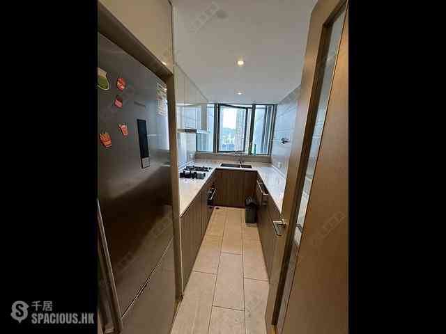 West Kowloon - The Harbourside Block 2 03
