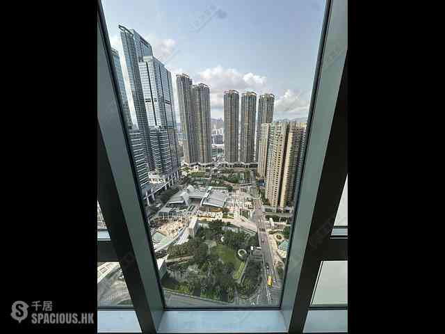 West Kowloon - The Harbourside Block 2 09