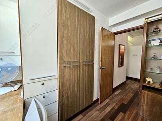 Wan Chai - Phoenix Court 09
