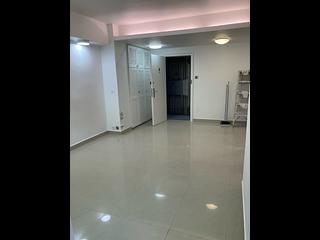 Wan Chai - Sun Hey Mansion 03
