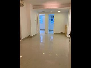 Wan Chai - Sun Hey Mansion 08
