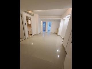 Wan Chai - Sun Hey Mansion 02