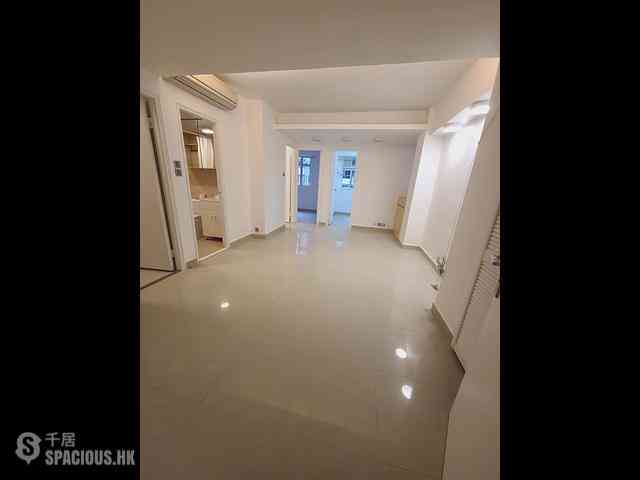 Wan Chai - Sun Hey Mansion 02