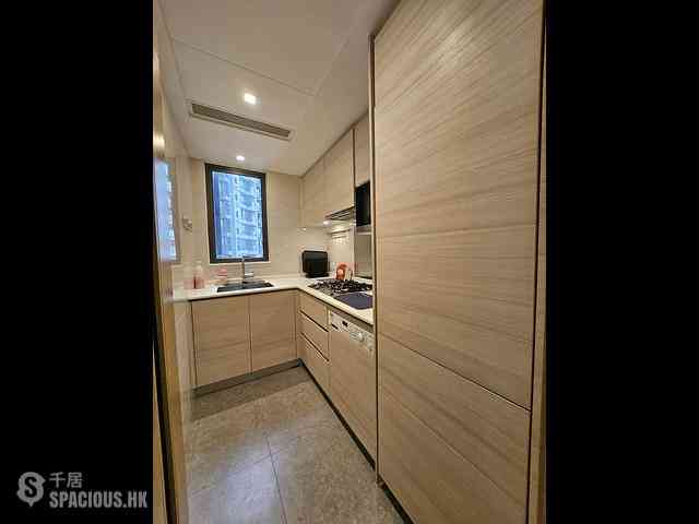 Ho Man Tin - Mantin Heights Block 3 02