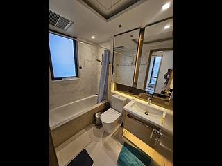 Ho Man Tin - Mantin Heights Block 3 07