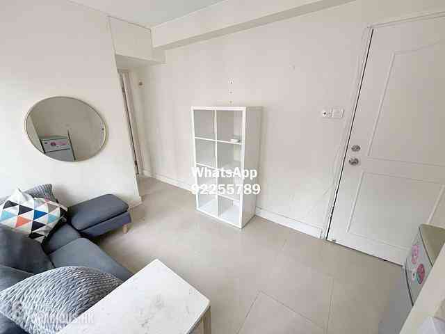 Sai Ying Pun - Fook Moon Building 03