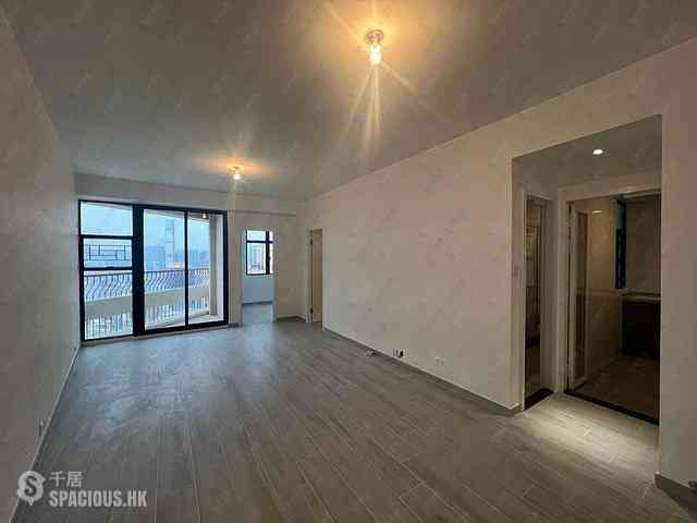 Siu Sai Wan - Fullview Garden Block 2 02
