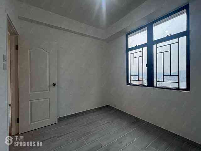 Siu Sai Wan - Fullview Garden Block 2 10