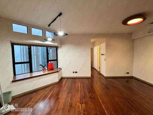 Kennedy Town - Cayman Rise Block 1 01