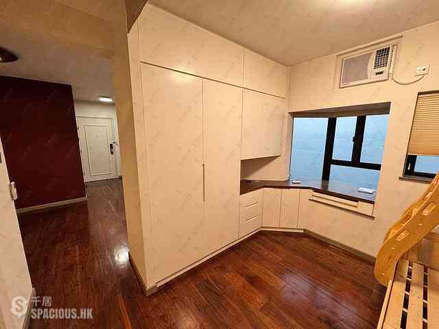 Kennedy Town - Cayman Rise Block 1 08