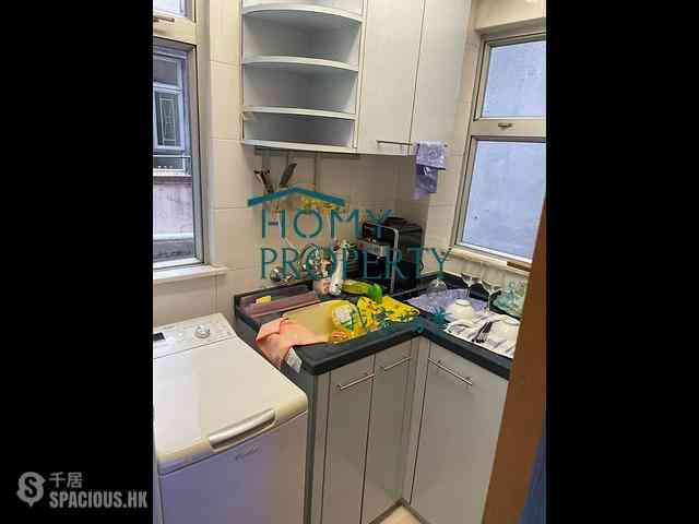 Central - 40-42, Gough Street 06