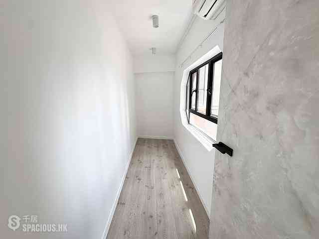 Soho - Albron Court 09