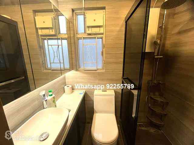 Sai Ying Pun - Lai King Court 10