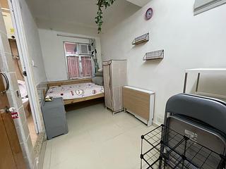 Sheung Wan - Man King Building 09