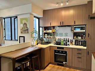 Mid Levels Central - Jadestone Court 05