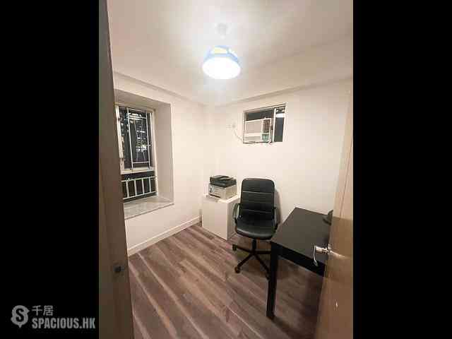Sai Ying Pun - Lai King Court 07