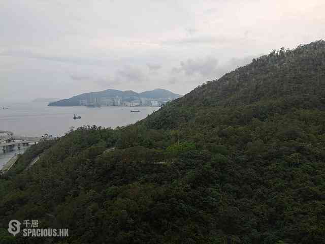 Tiu Keng Leng - Ocean Shores Phase 2 Block 8 01