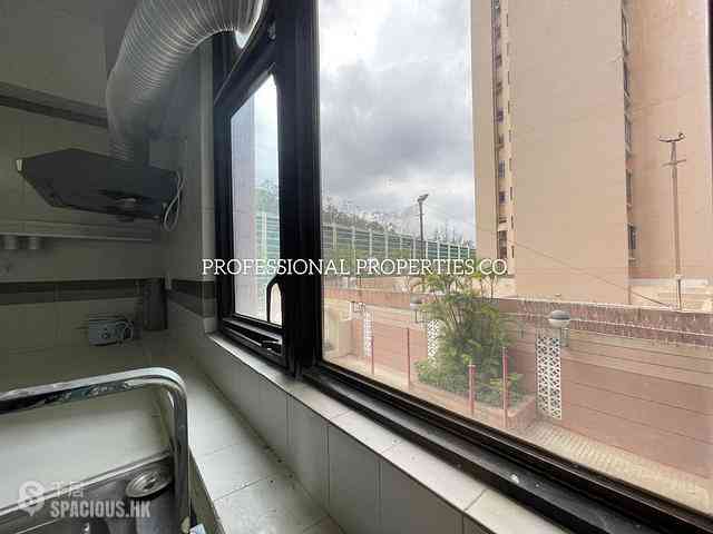 Tuen Mun - Faraday House 06