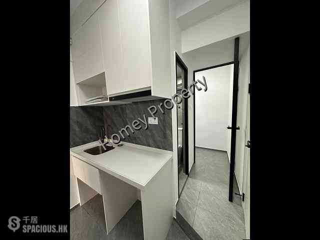 Mong Kok - Sincere House 02