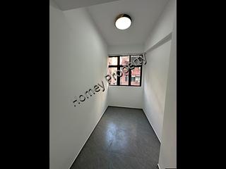 Mong Kok - Sincere House 05