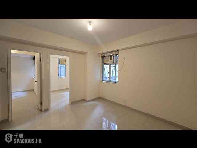 Mid Levels Central - On Fung Building 01