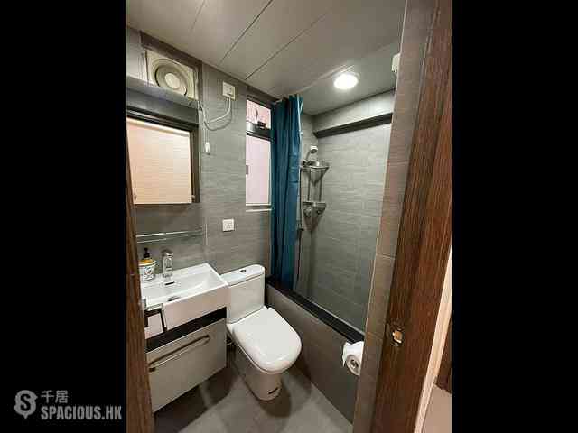 Sheung Wan - 17, Ko Shing Street 04