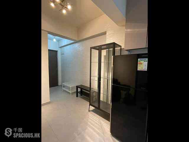 Sheung Wan - 17, Ko Shing Street 11