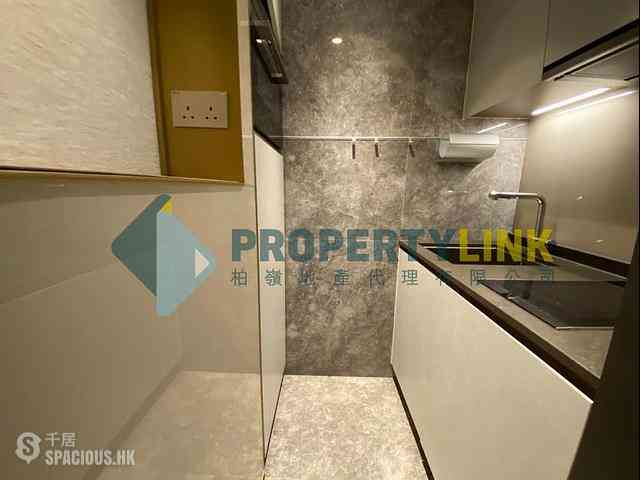 Sai Ying Pun - 15 Western Street 04
