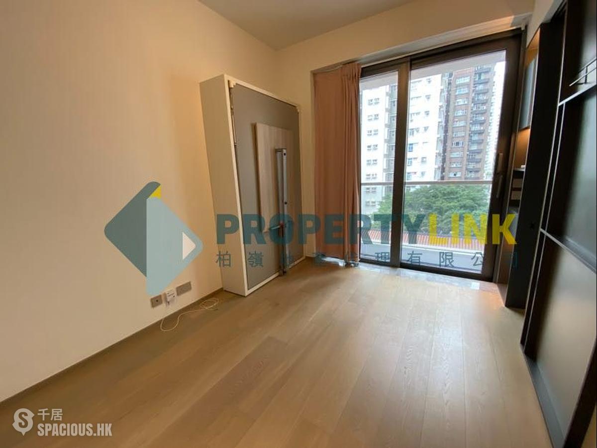 Sai Ying Pun - 15 Western Street 01