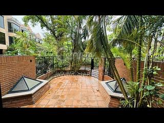 Stanley - Banyan Villas 04