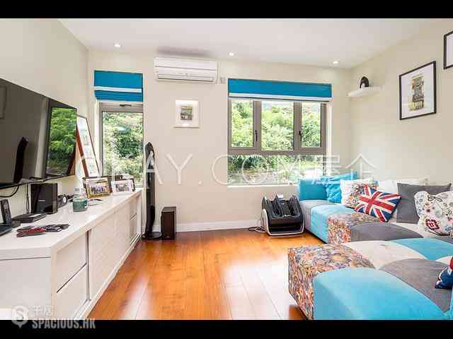 Sai Kung - SAI SHA VILLA 08