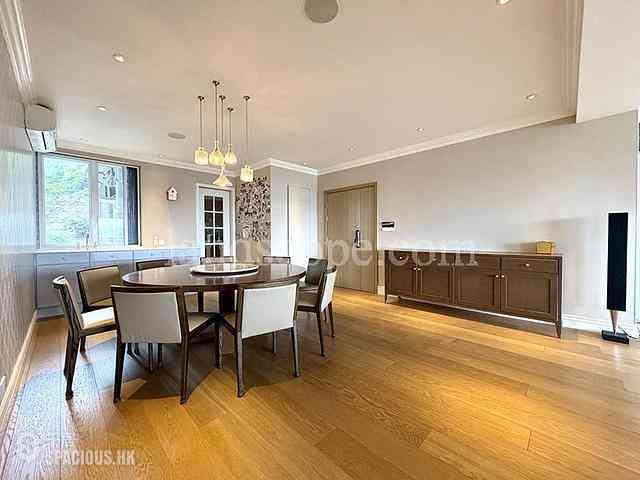 Stubbs Road - Evergreen Villa 03