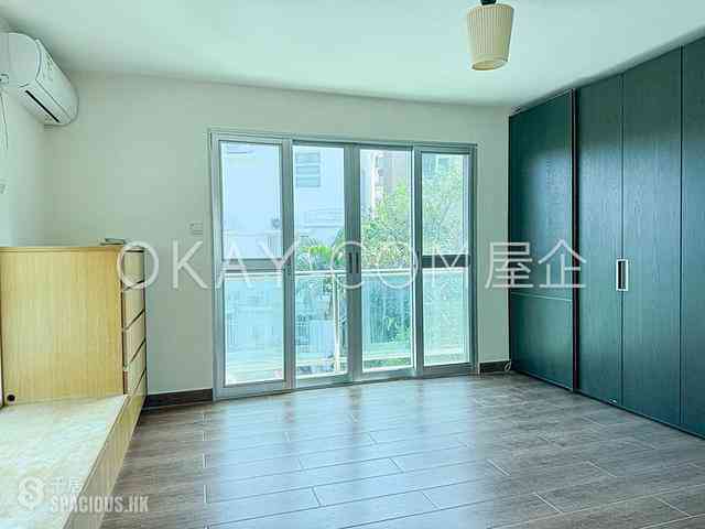 Sai Kung - SAI SHA VILLA 06