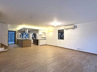 Sai Kung - SAI SHA VILLA 02