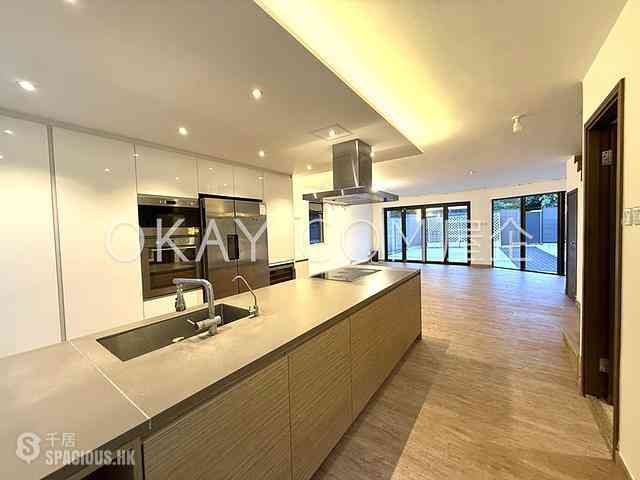 Sai Kung - SAI SHA VILLA 04