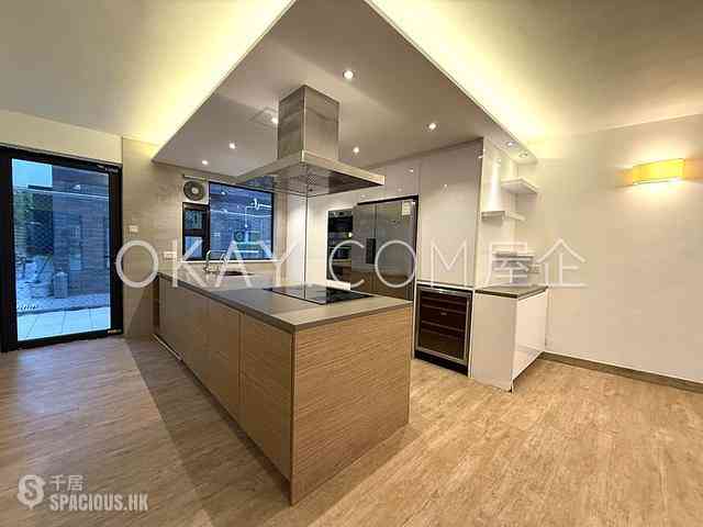 Sai Kung - SAI SHA VILLA 05