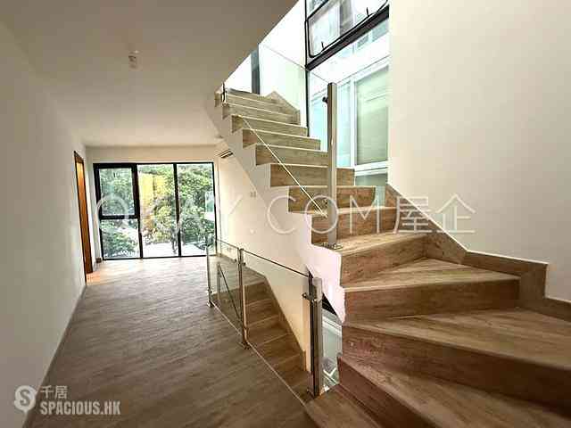 Sai Kung - SAI SHA VILLA 11
